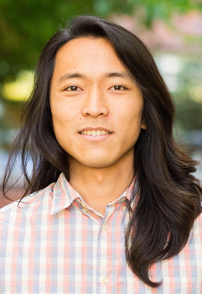  Shumpei Maruyama is a coral cell biologist and Ph.D. candidate at Oregon State