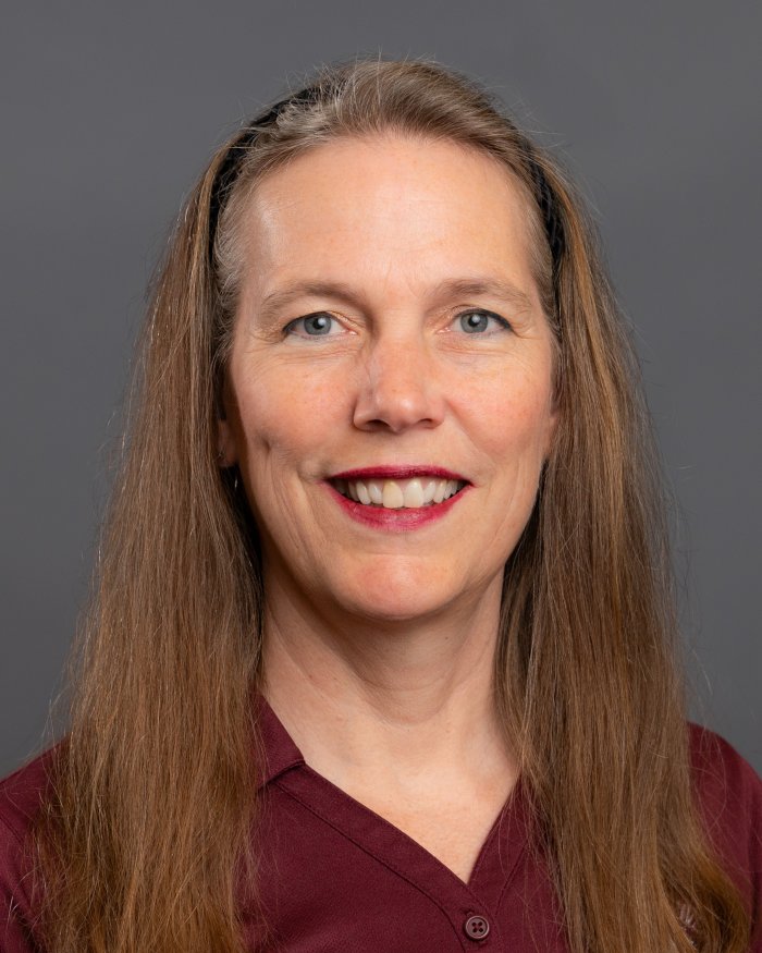 Portrait image of Karen Wohlwend.