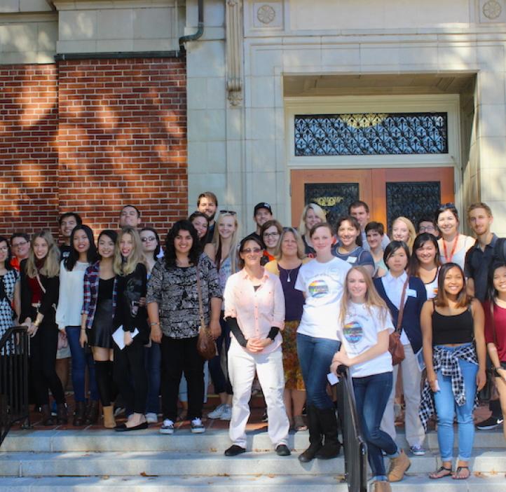 microbiology students and faculty on the steps of Kidder Hall